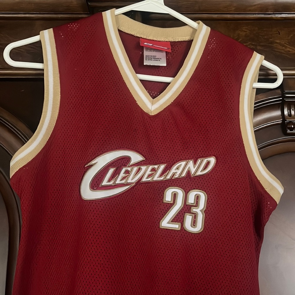 Throwback Lebron James Cavs Jersey